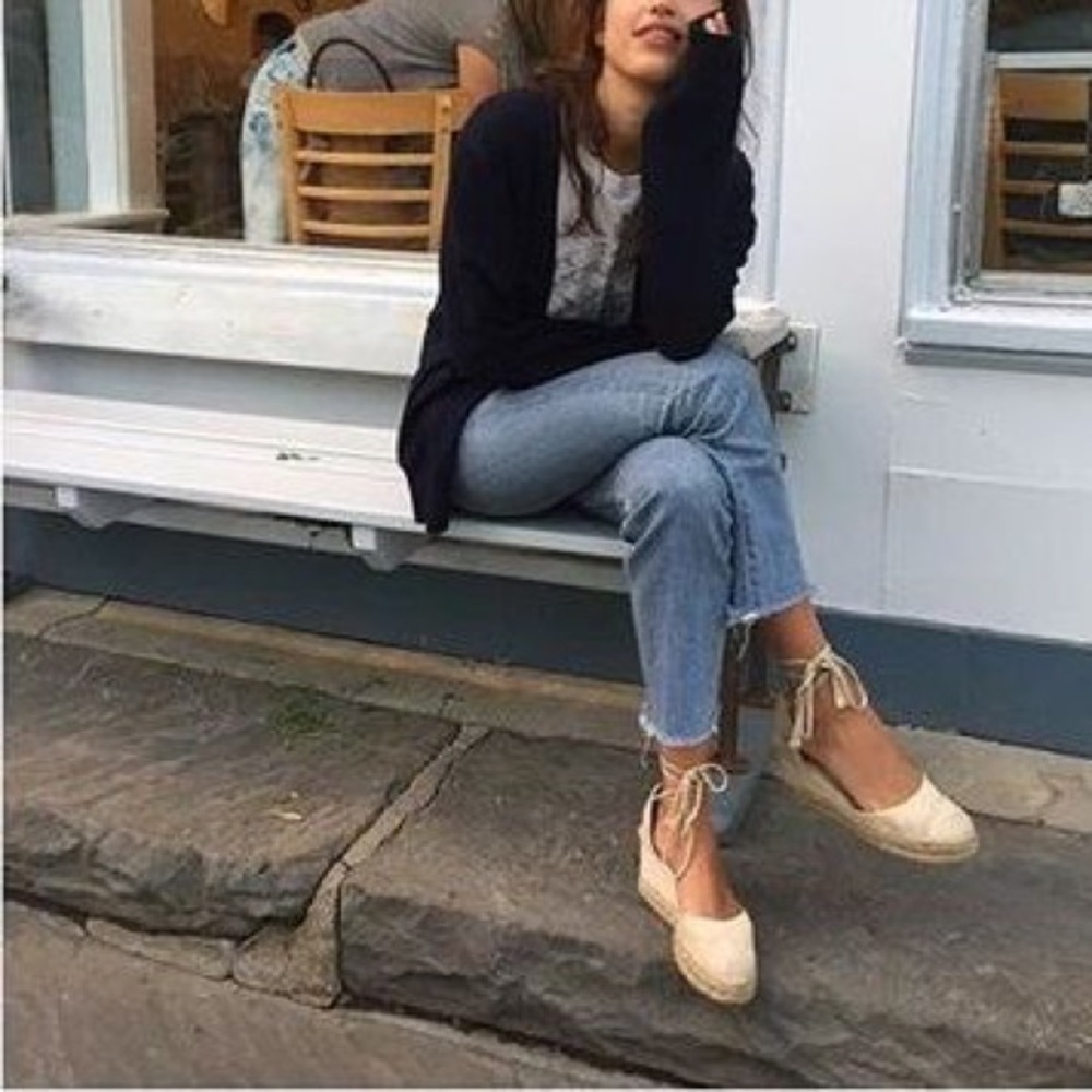 Castañer Carina Ivory in EU 36 / US 6